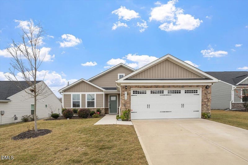 8588 Kenridge Ln, Fuquay Varina, NC 27526