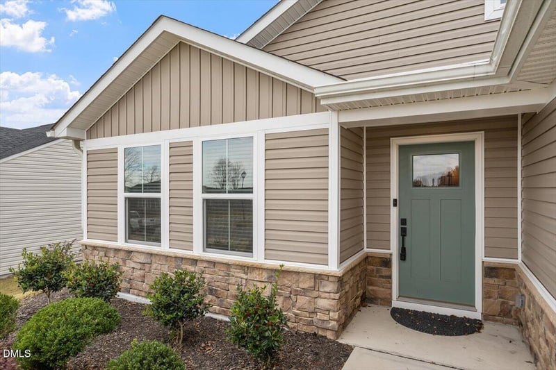 8588 Kenridge Ln, Fuquay Varina, NC 27526