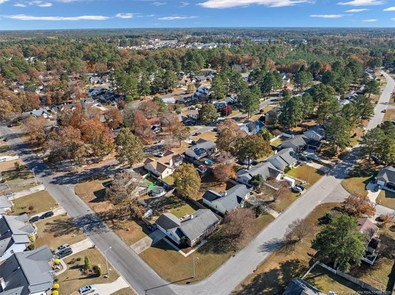 859 Flintwood Rd, Fayetteville, NC 28314