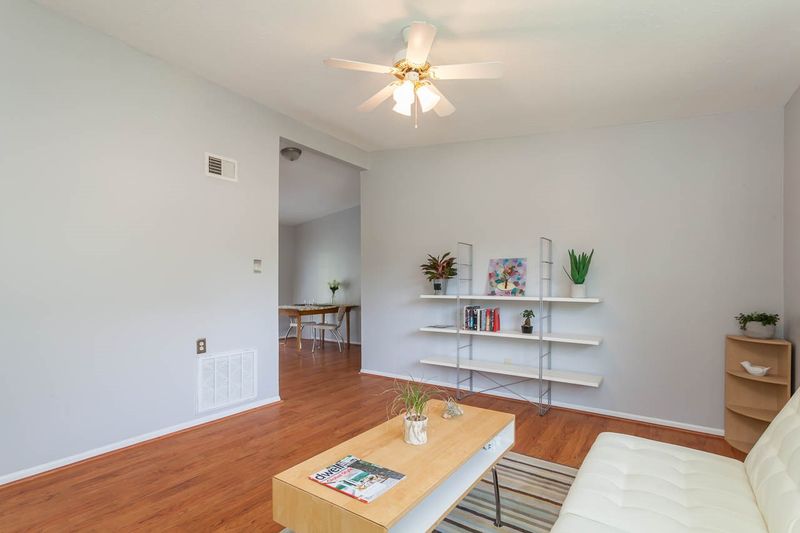 859 Hadley Rd, Raleigh, NC 27610