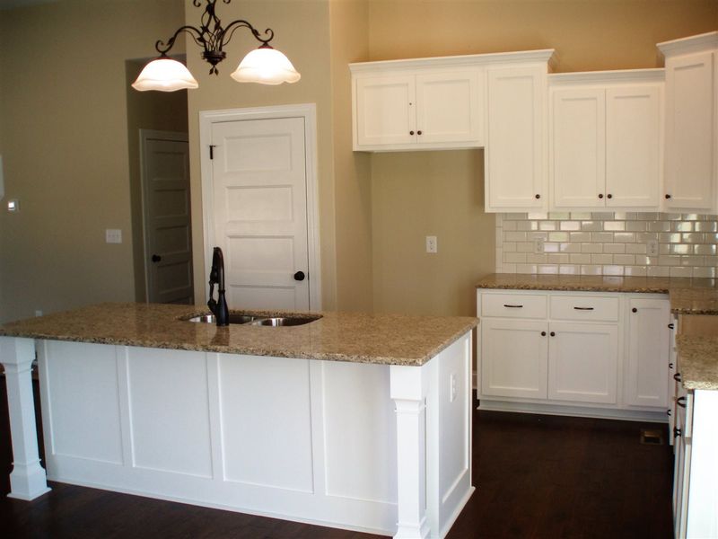 859 W Main St, Benson, NC 27504