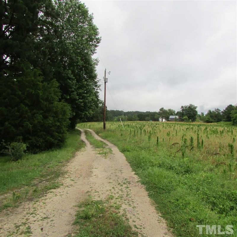 859 Pilot Riley Rd, Zebulon, NC 27597