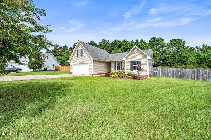 86 Ashcott Dr, Angier, NC 27501