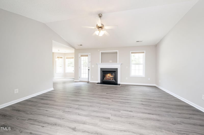 86 Ashcott Dr, Angier, NC 27501