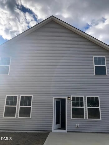 86 Blackthorn Ln, Angier, NC 27501