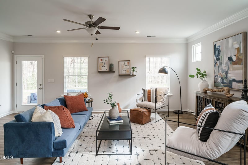 86 Chardonnay Dr, Lillington, NC 27546