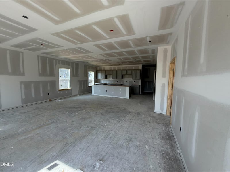 86 Chardonnay Dr, Lillington, NC 27546
