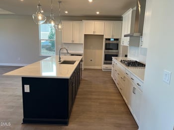 86 Firefly Ln, Fuquay Varina, NC 27526