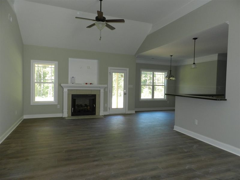 86 Flora Dr, Benson, NC 27504