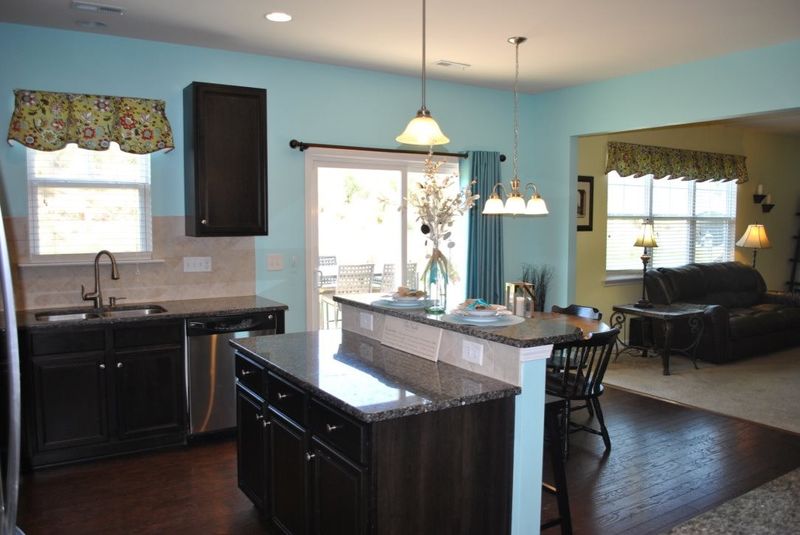 86 Florence Dr, Clayton, NC 27527