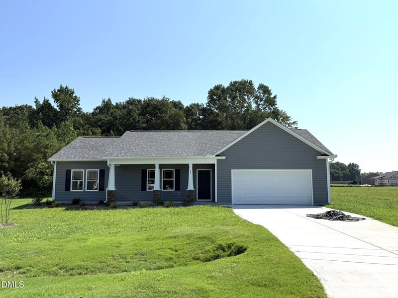 86 Harvest Hills Ln, Dunn, NC 28334