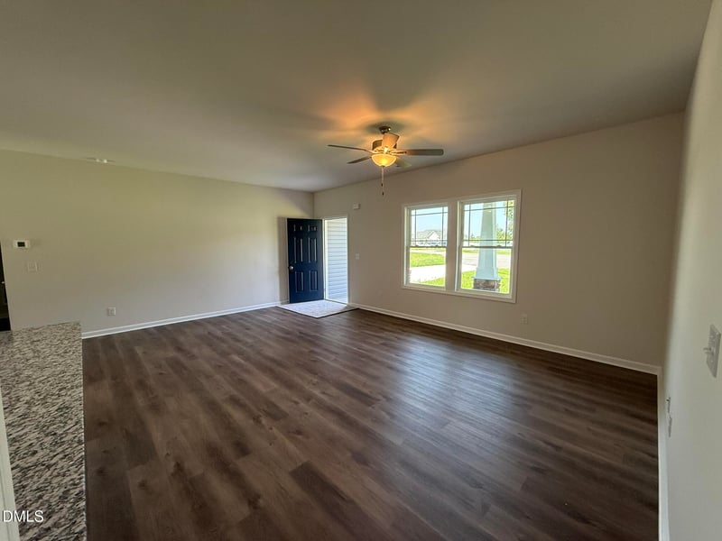86 Harvest Hills Ln, Dunn, NC 28334