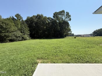 86 Harvest Hills Ln, Dunn, NC 28334