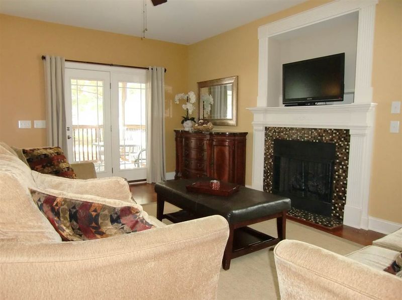 86 Pinewinds Ct, Clayton, NC 27520