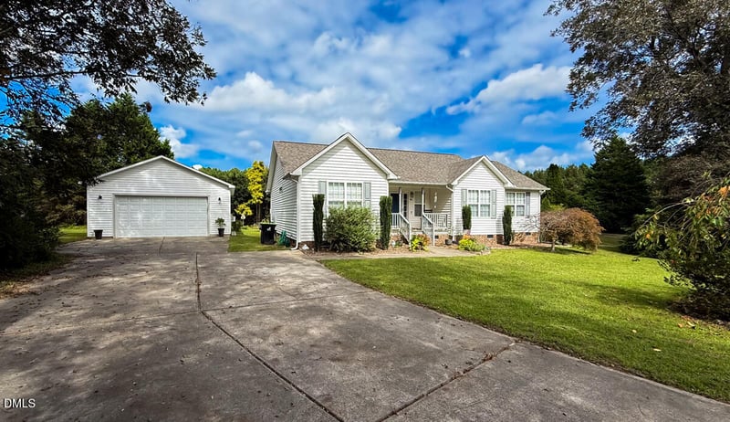 86 Troy Dr, Clayton, NC 27520