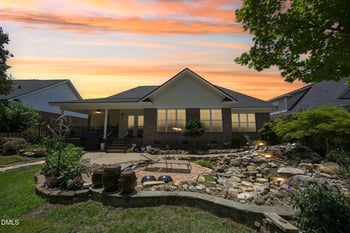 860 Dalmore Dr, Fayetteville, NC 28311