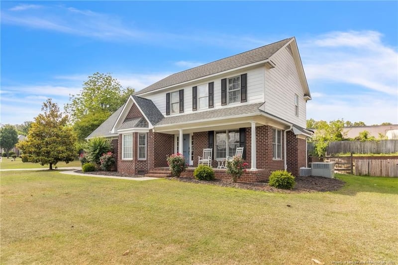 860 Duval Dr, Fayetteville, NC 28304