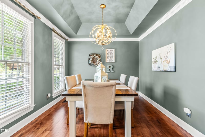 8600 Clivedon Dr, Raleigh, NC 27615