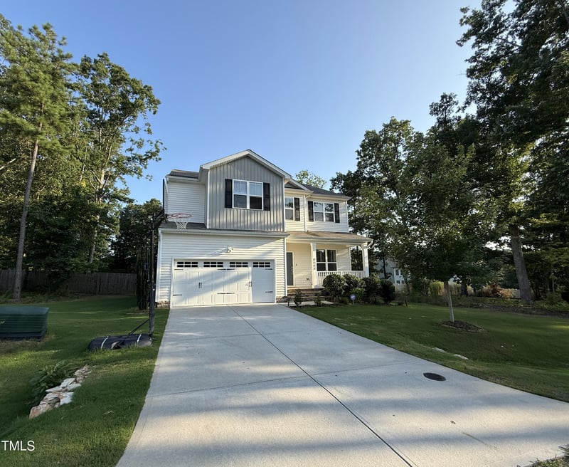8600 Deep Elm Dr, Wake Forest, NC 27587