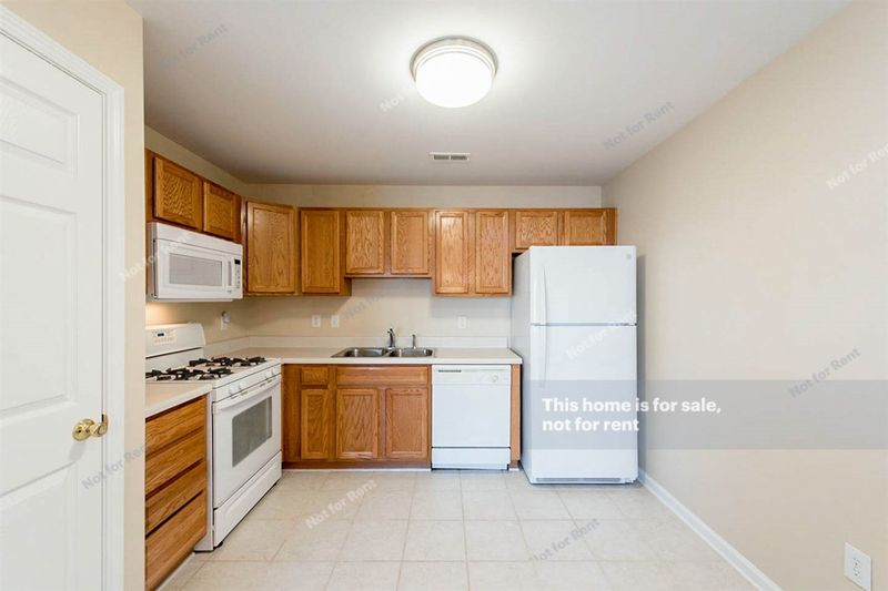 8600 Neuse Landing Ln #., Raleigh, NC 27616
