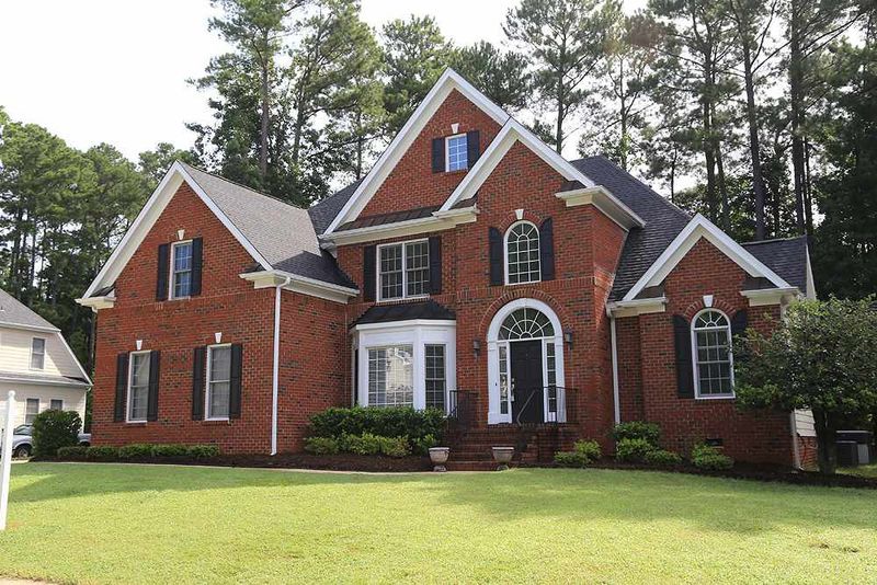 8600 Wapello Ln, Raleigh, NC 27613