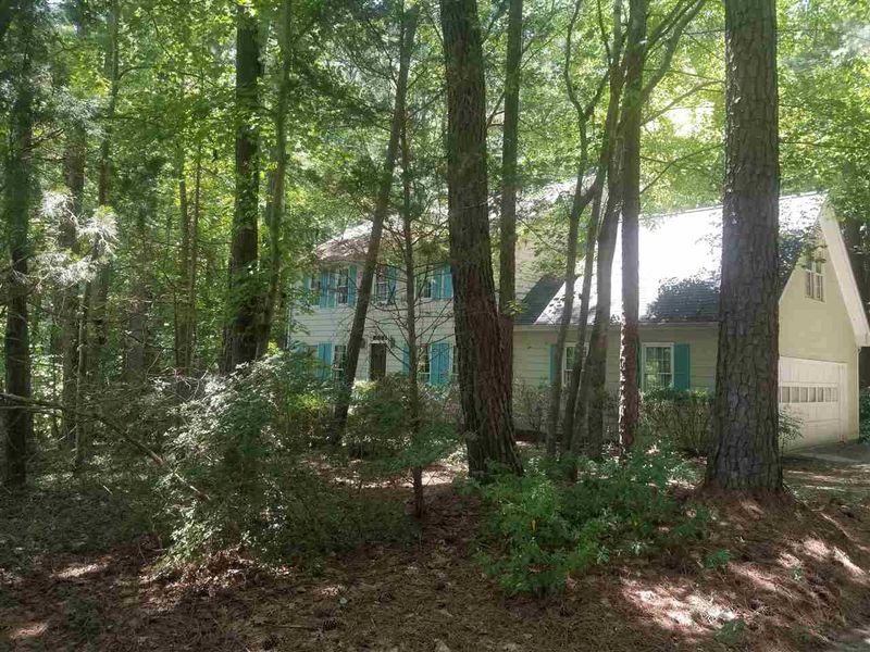 8601 Battom Ct, Raleigh, NC 27613