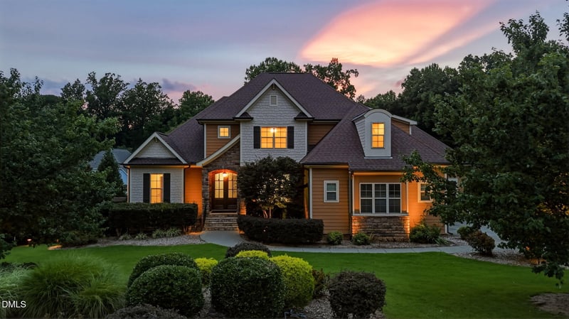 8601 Mangum Hollow Dr, Wake Forest, NC 27587