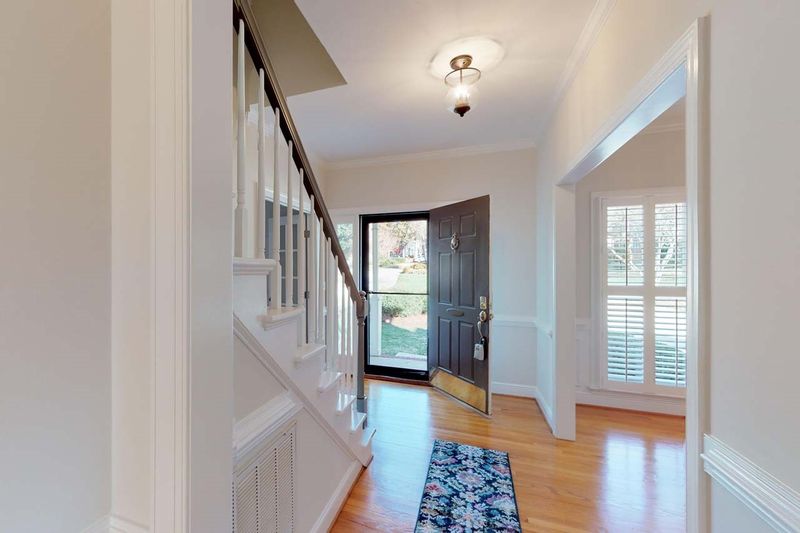 8601 Stanton Pl, Raleigh, NC 27615
