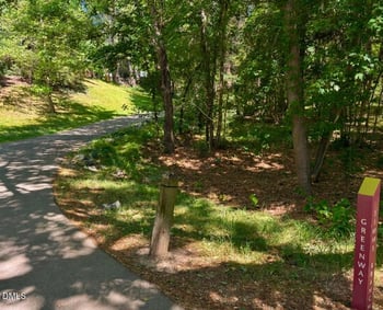 8601 Yucca Trl, Raleigh, NC 27615