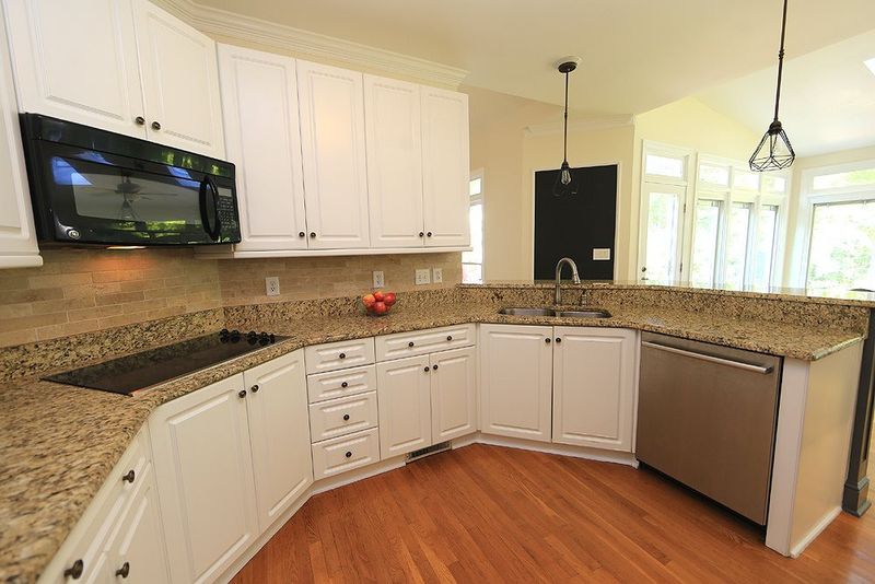 8605 Davishire Dr, Raleigh, NC 27615