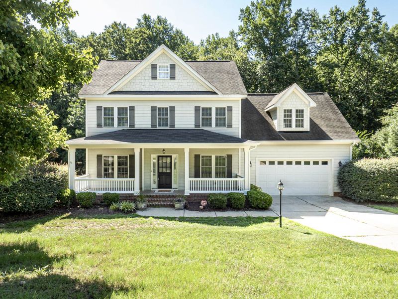 8605 Glade Hill Dr, Apex, NC 27539