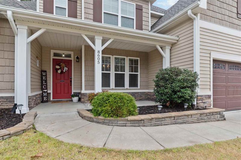 8605 Malahar Ln, Angier, NC 27501