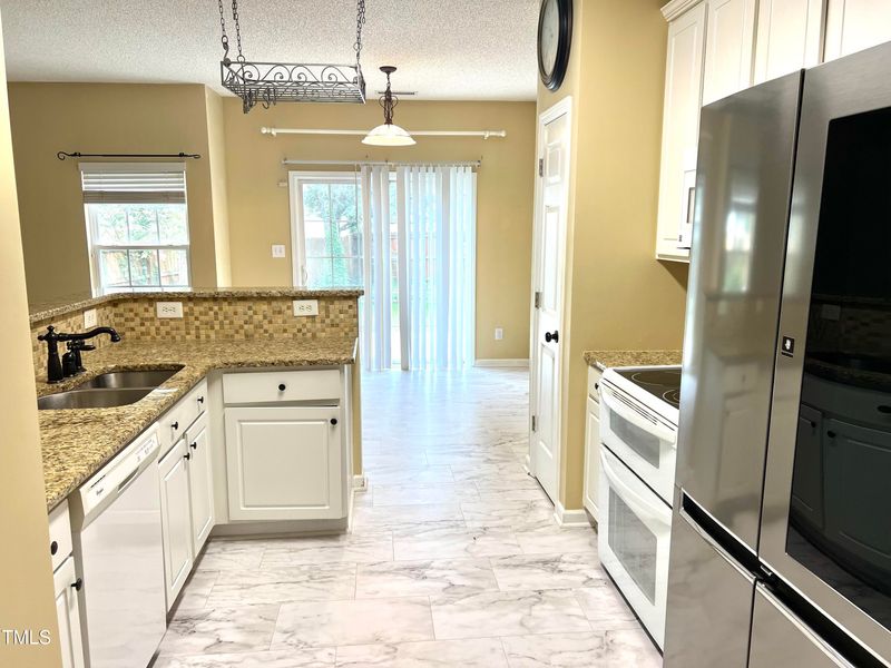 8605 Neuse Stone Dr, Raleigh, NC 27616