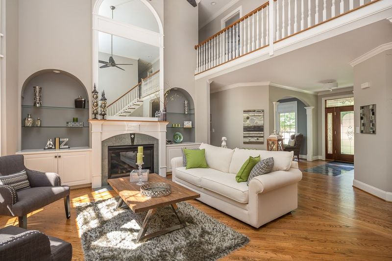8605 Timberland Dr, Wake Forest, NC 27587