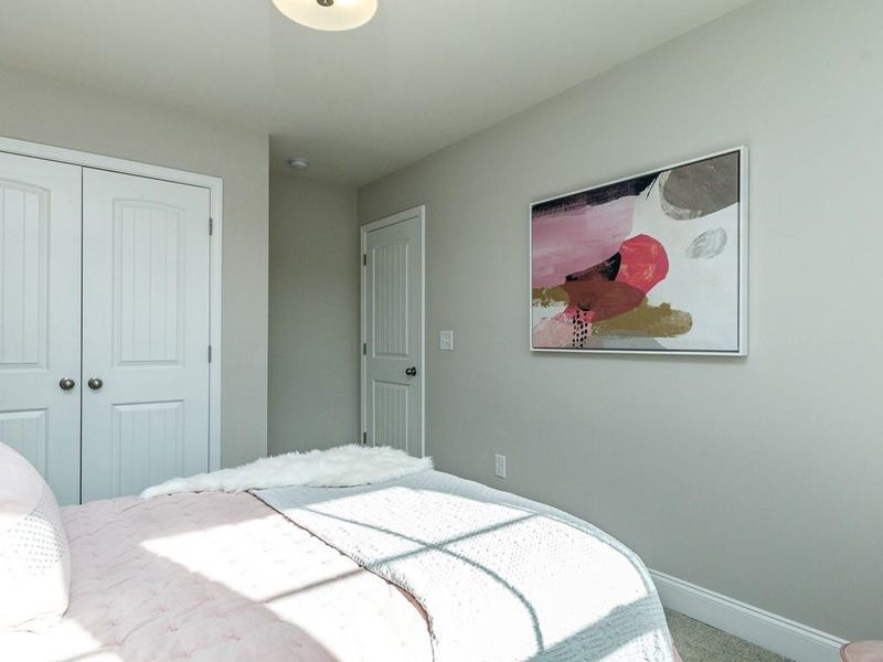 8607 Secreto Dr #5, Raleigh, NC 27606