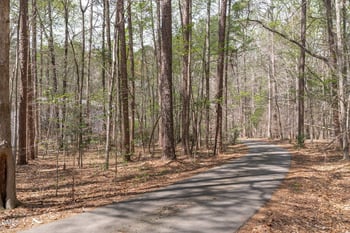 8607 Yorkshire Ln, Chapel Hill, NC 27516