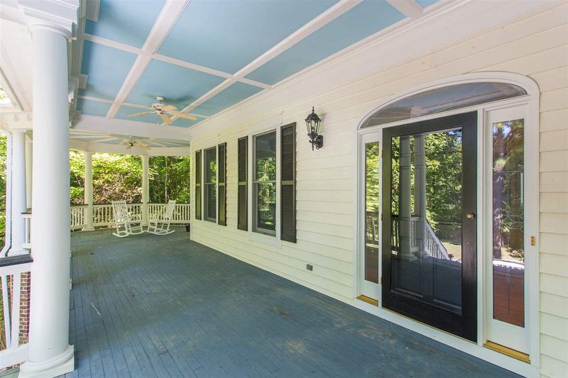 8608 Timberland Dr, Wake Forest, NC 27587