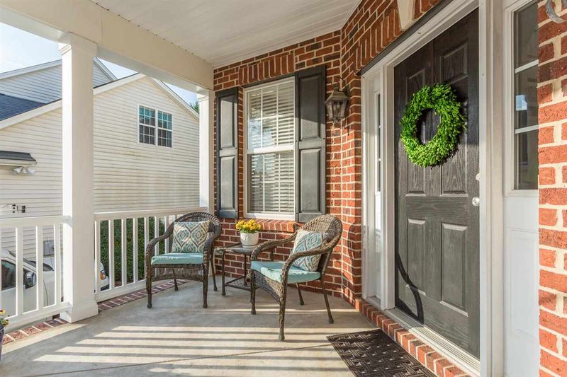 8609 Benzinger Dr, Raleigh, NC 27613
