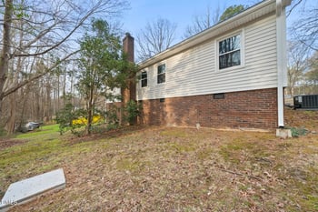 8609 Cavatina Ct, Apex, NC 27539