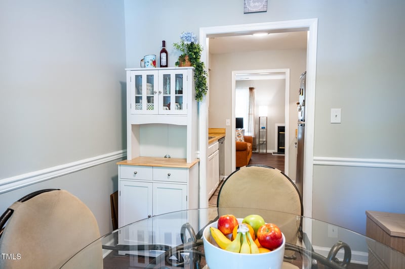 861 Dalewood Dr, Raleigh, NC 27610