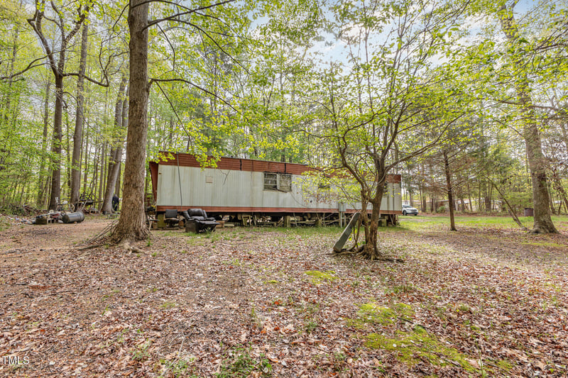 861 Raymond Tharrington Rd, Louisburg, NC 27549