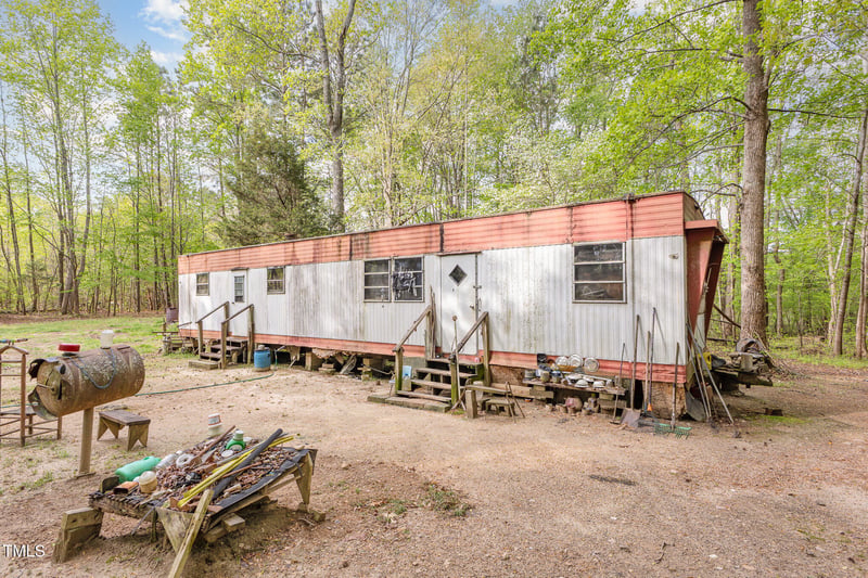 861 Raymond Tharrington Rd, Louisburg, NC 27549