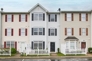 8610 Neuse Landing Ln, Raleigh, NC 27616