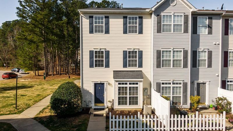 8610 Neuse Ldg #106, Raleigh, NC 27616