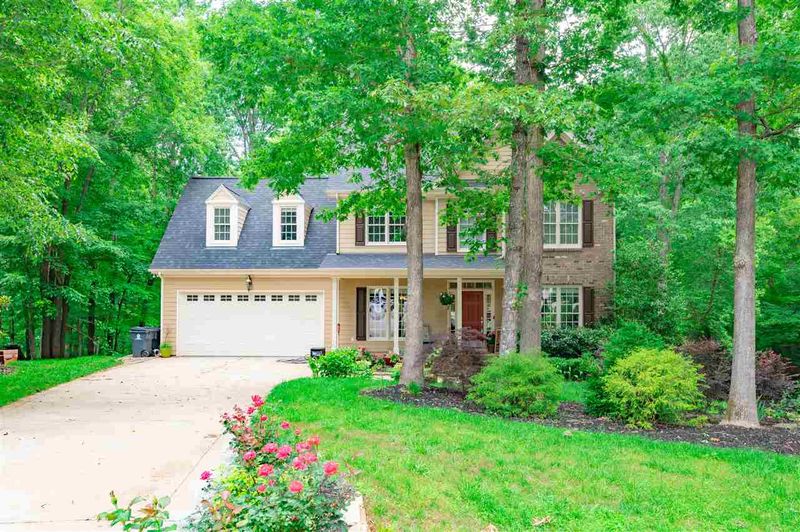8612 Carlton Oaks Dr, Wake Forest, NC 27587