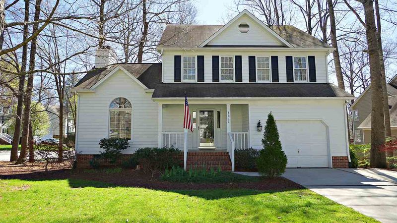 8612 Chalcombe Ct, Raleigh, NC 27615