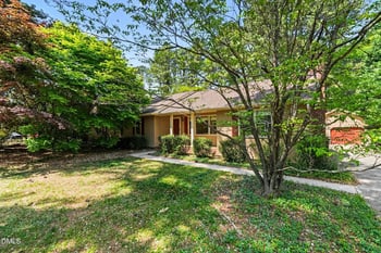 8612 Maidstone Ct, Raleigh, NC 27613