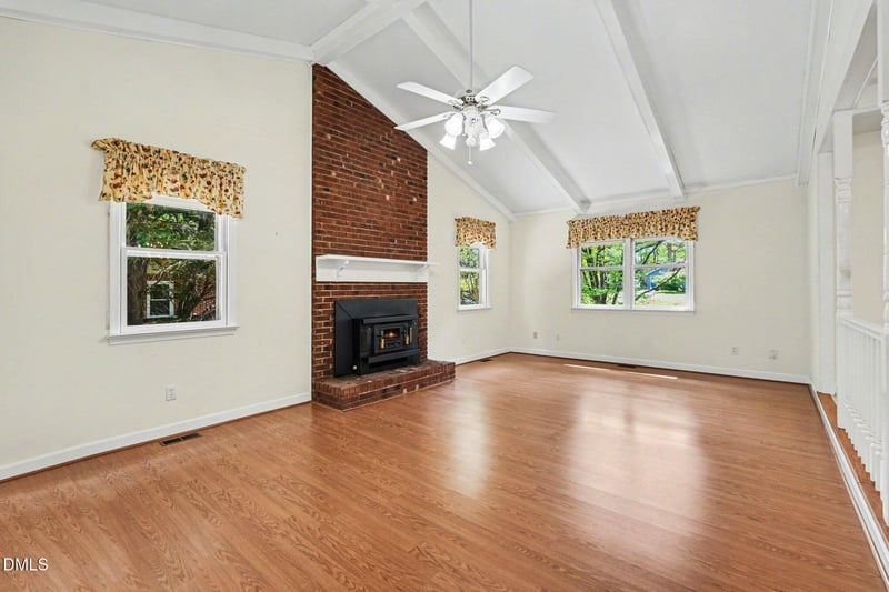 8612 Maidstone Ct, Raleigh, NC 27613