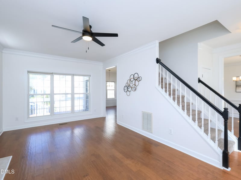 8613 Clivedon Dr, Raleigh, NC 27615