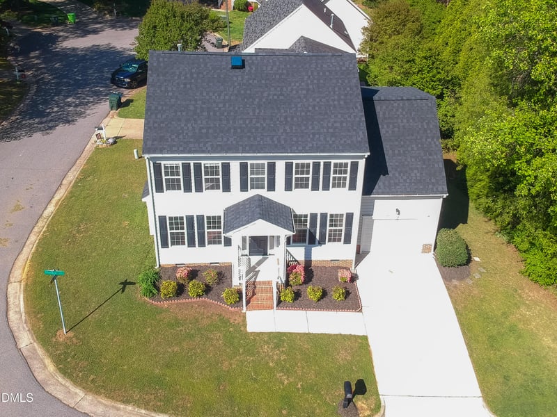 8613 Clivedon Dr, Raleigh, NC 27615
